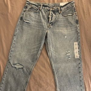 Old Navy Jeans - Size 12 - Light wash